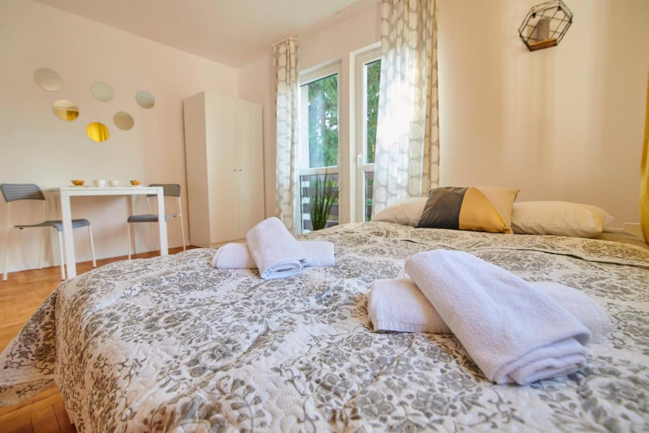 Regem Apartments Plonska Warsaw Ngoại thất bức ảnh