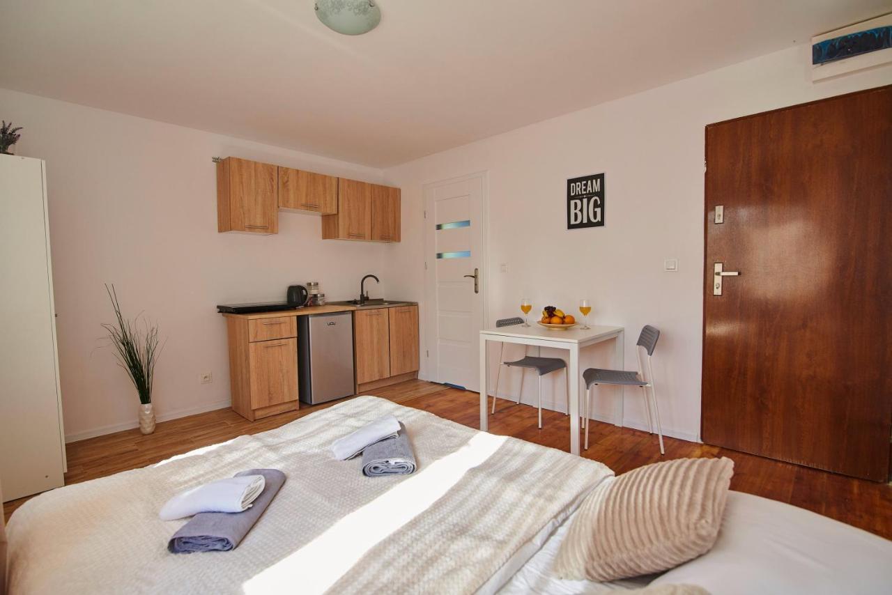 Regem Apartments Plonska Warsaw Ngoại thất bức ảnh